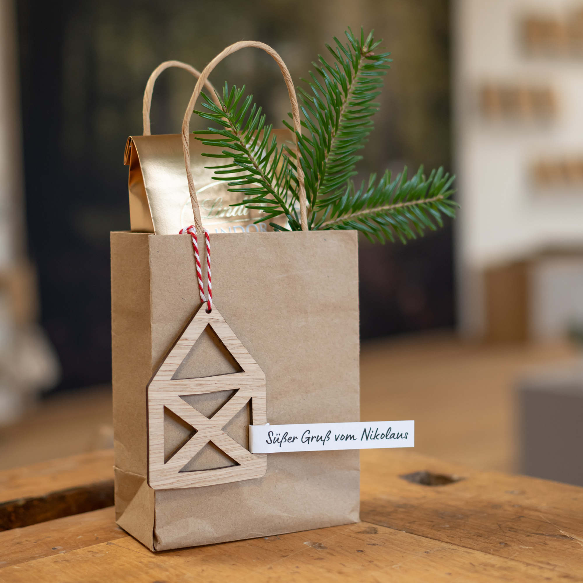 Tannenbaumschmuck, Geschenkanhänger aus Holz, Haus vom Nikolaus