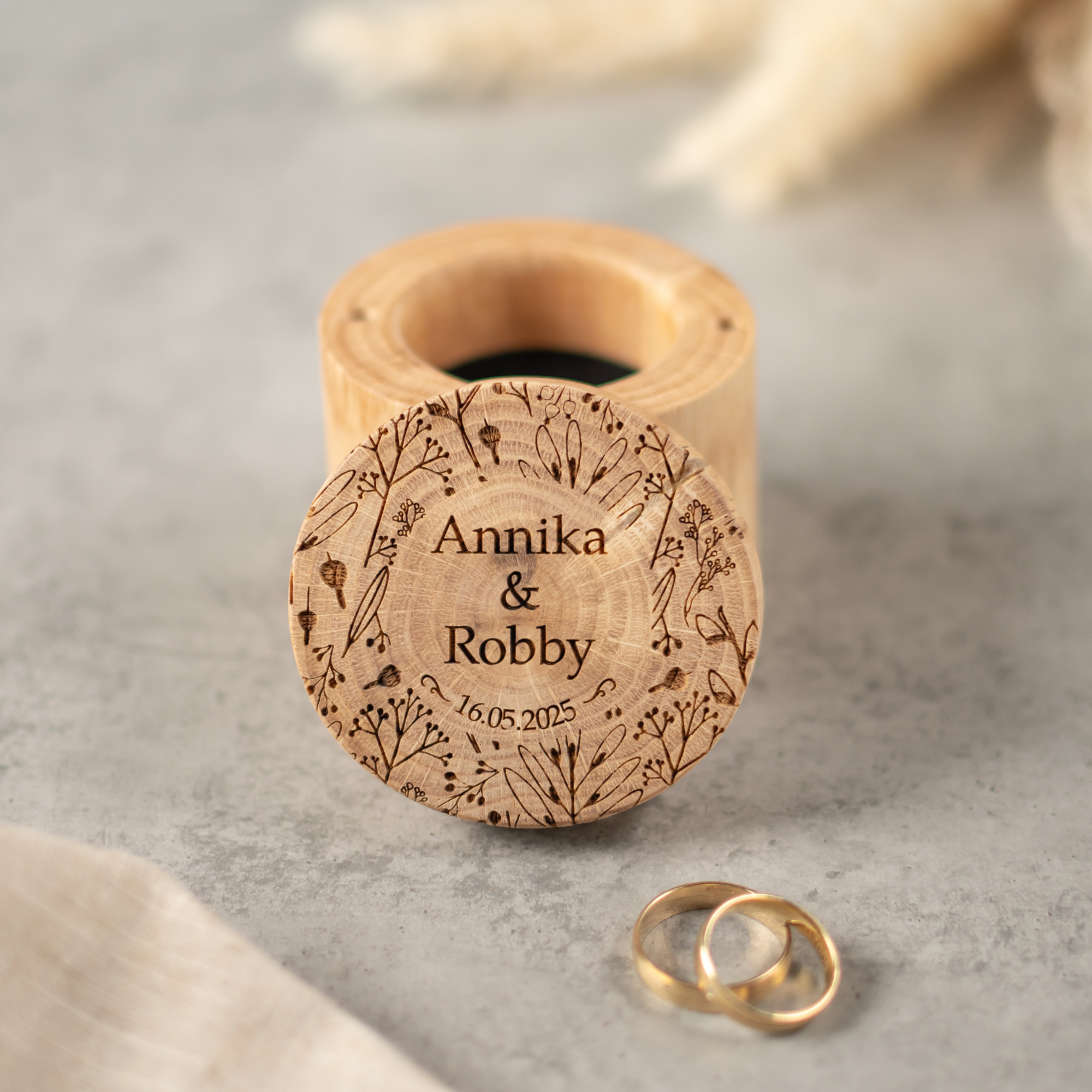 Ringbox, Ringkästchen Holz zur Hochzeit, personalisiert, Bouquet