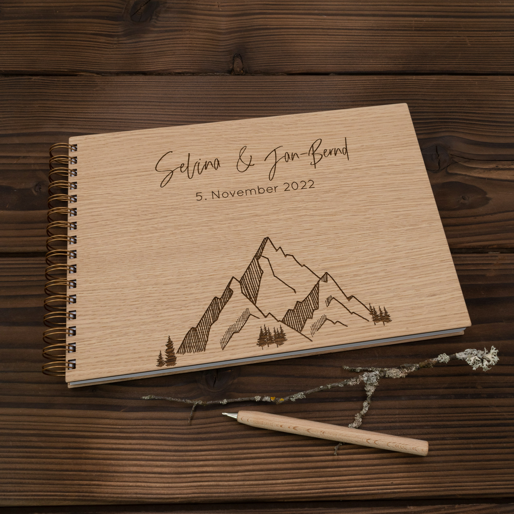 Gästebuch für Alpenhochzeit - personalisierbar - erhältlich in A4 und A5